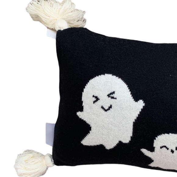 Ghost Pillow TikTok Sweet Street Halloween - Picture 4 of 4